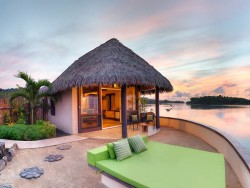 Fiji honeymoons and luxury resort escapes. Child free Fiji resorts.