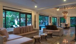 4 Bedrooms Bali Holiday Villa in Seminyak | VillaGetaways.com