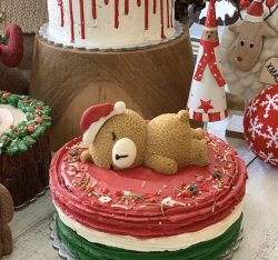 Christmas cake 🎂 🐻