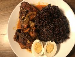 Black rice with tandoori chicken