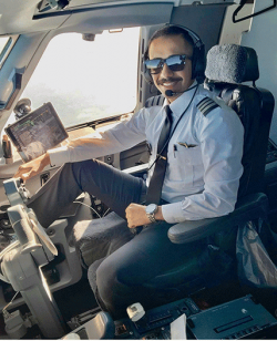 pilot starting salary