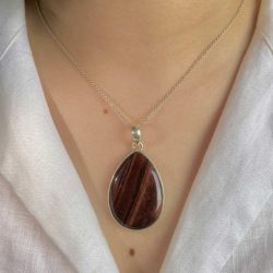 Bold Beauty: Red Tiger Eye Jewelry for Every Occasion