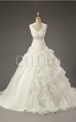 Abito da Sposa in Pizzo a Chiesa con Fiore con Perline Bassa – Gillne.it