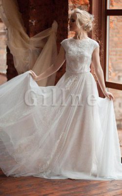 Abito da Sposa con Manica Corte decorato con Piega Tondo Semplice – Gillne.it