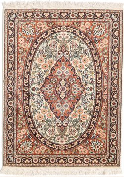 Jansons Carpets Offers a Unique Collection of Handmade Carpets in Delhi