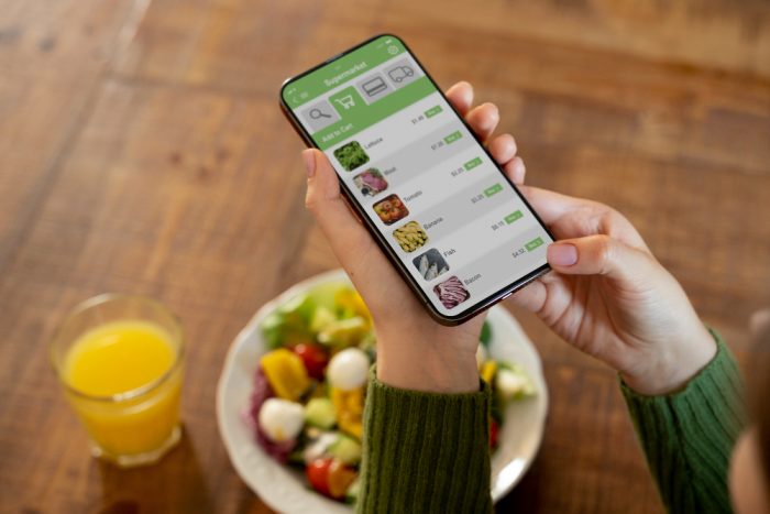 Build Efficiency with a Leading Food Delivery App Development Company