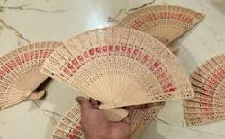 Get Best Quality Custom Printed Hand Fans at Wholesale Prices for Gifting