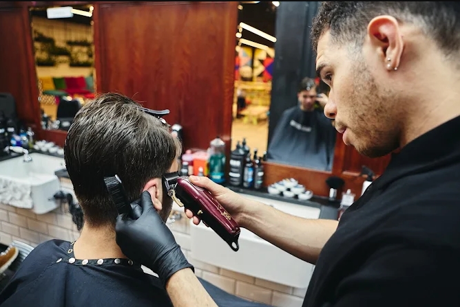 Sporty and Functional Haircuts for an Active Lifestyle