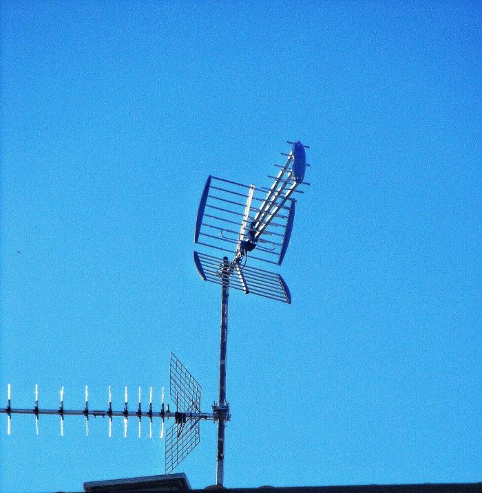FM Broadcast Antenna