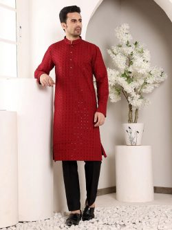Navratri Special Men’s Kurtas – Traditional & Modern Styles Online