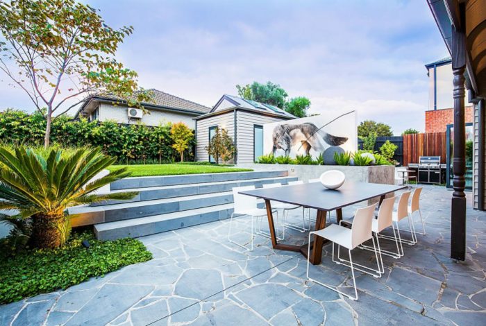 Bluestone Crazy Paving by Crazy Pavers Supplier