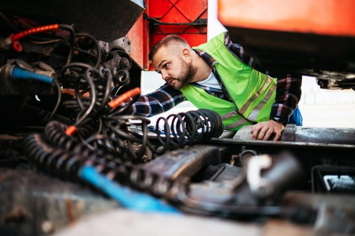 On-site and Mobile Truck repairing services | Denver, CO