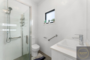Professional property agent Stepney