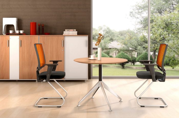 GP Novara Round Meeting Table