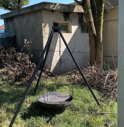 Outdoor Hanging Brazier Tripod Fire Pit