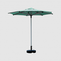 Courtyard umbrella brings structure without shouting