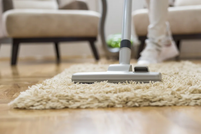 End Of Lease Cleaning Officer