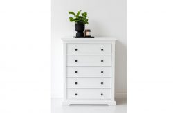 Trusted Furniture Store Cobblebank | Elegant Collections