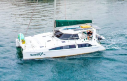 Book Boat Hire Near Me for Premium Harbour Trips
