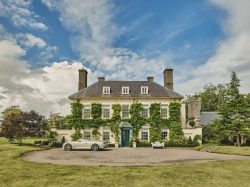 Exploring High-End Living Through Luxury Property and Aviation