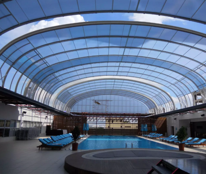 Retractable Enclosures and Roofs