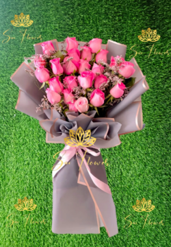 Elegant Pink Rose and Fresh Flower Bouquet