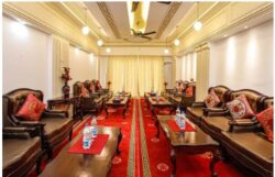 Enjoy fresh regional breakfast buffets at best luxury hotels in leh