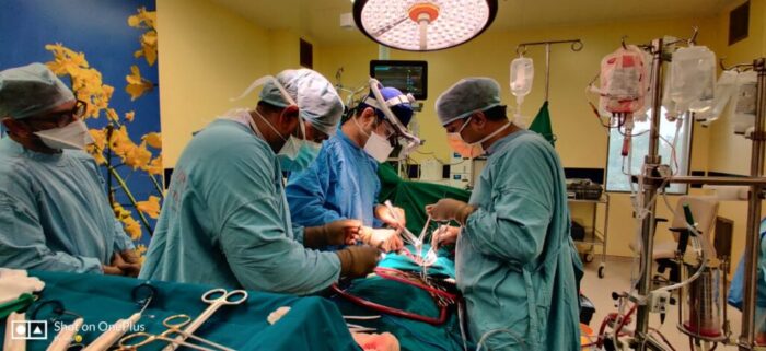 Expert advice on lobectomy surgery options for patients.