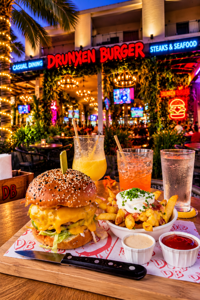 Top Restaurants in Aruba for a Casual Burger Meal